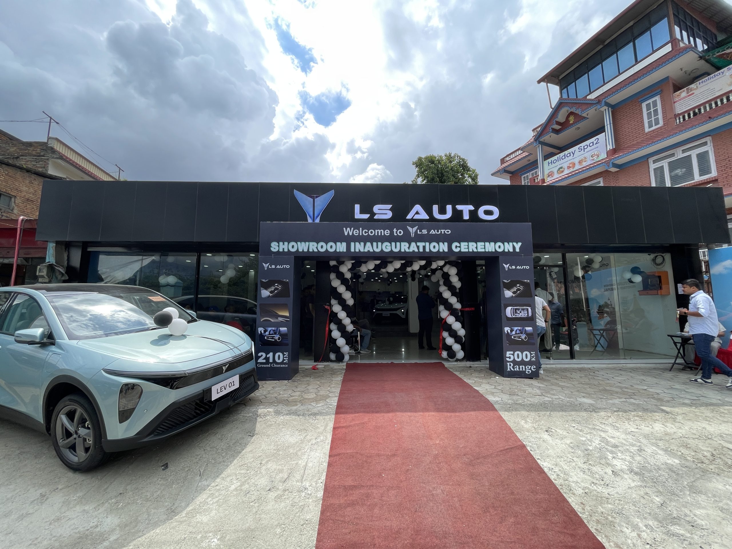 Ls Auto showroom