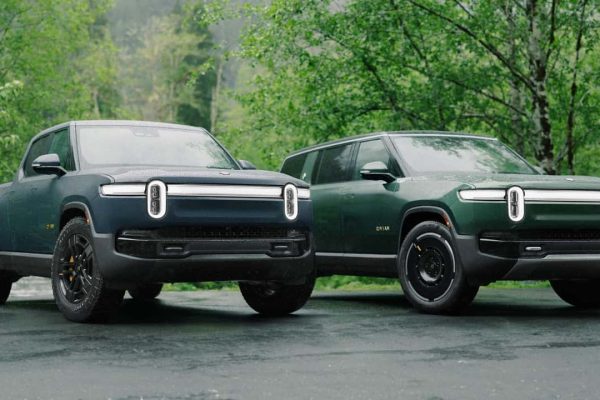 Rivian R1T achieving extended highway driving range