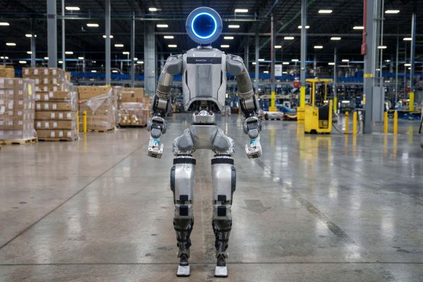 Hyundai’s robotics investment sparks debate on jobs and EV pricing