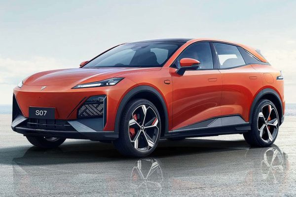 Deepal S07 electric SUV parked in Kathmandu showroom.